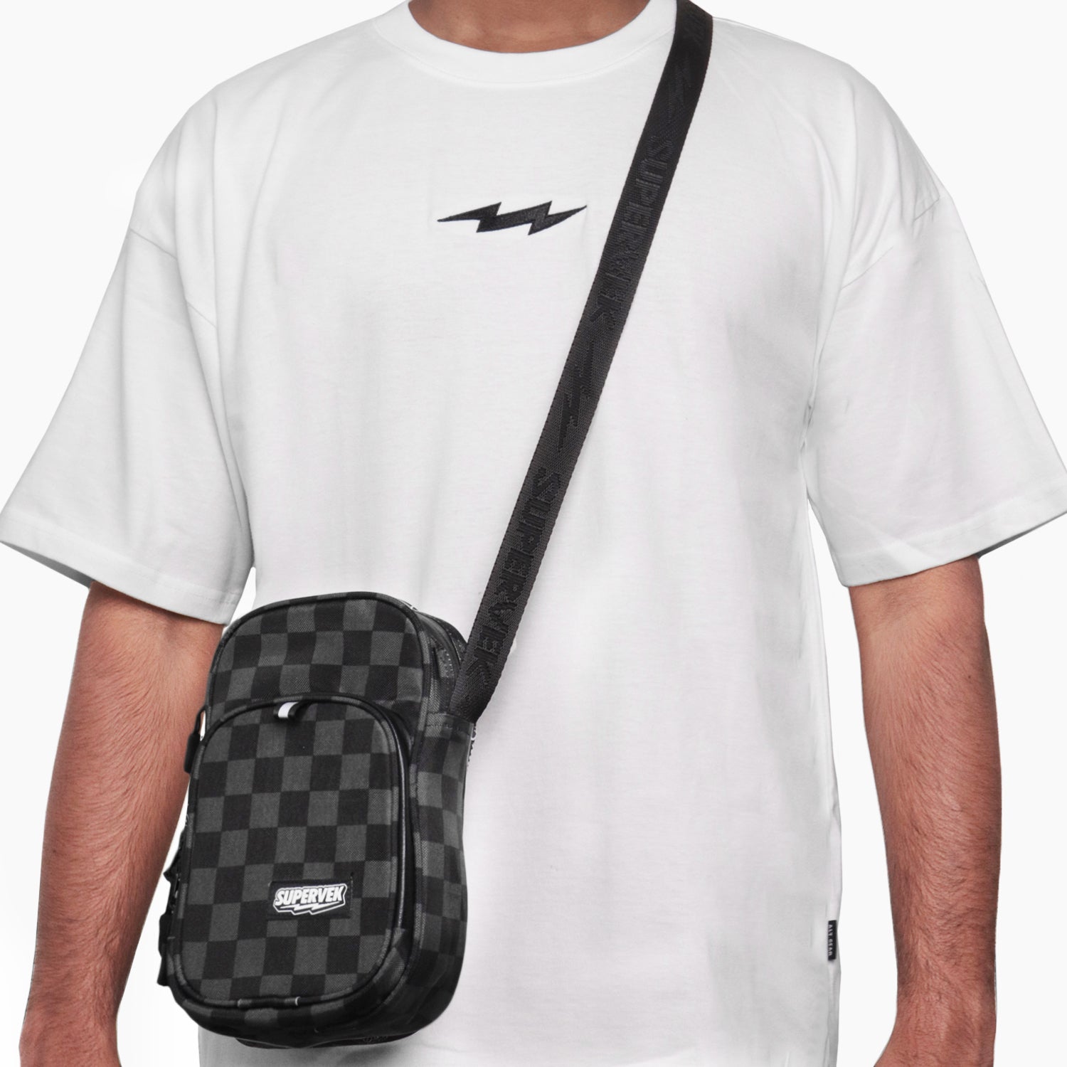 Check Noise Sling Bag Pro